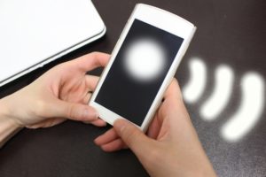 スマホの速度が遅い時にはポケットWi-Fiを使う方法もおすすめ!その理由を解説!