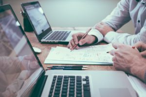ポケットWi-Fiの速度が遅くなったんですが原因は？解決方法ってありますか？